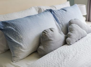 ベッドの大きさで合わせる枕サイズとサイズの種類について